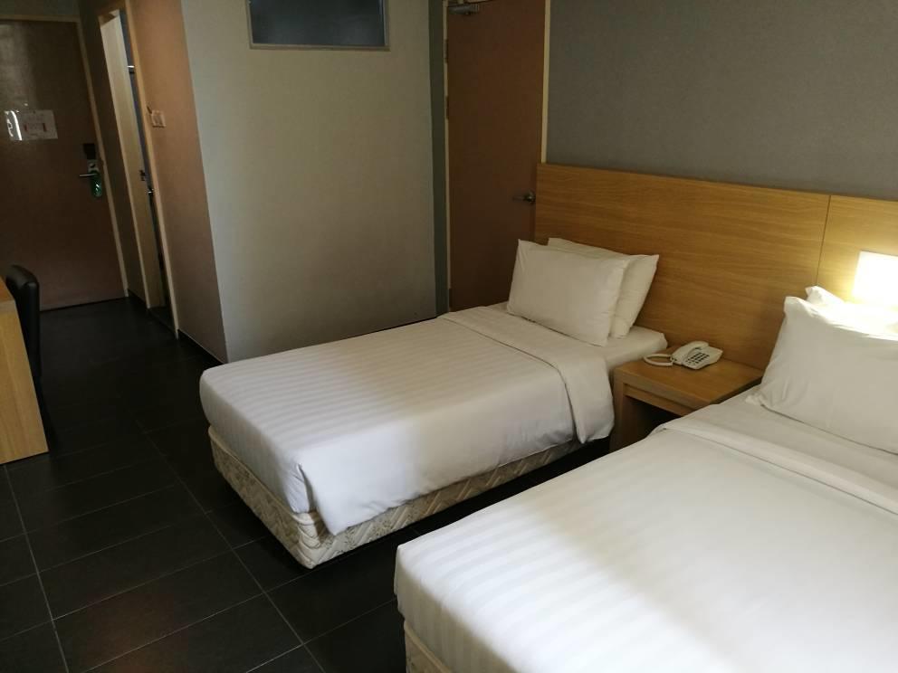 Hotel Seri Perkasa Kota Kinabalu Buitenkant foto