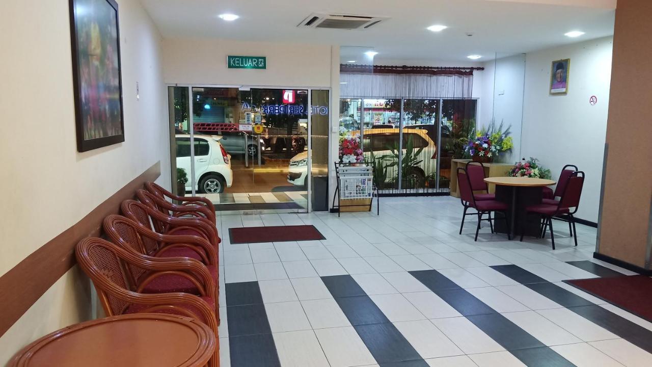 Hotel Seri Perkasa Kota Kinabalu Buitenkant foto